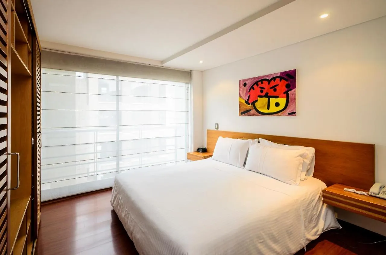 Travelers Obelisco Apartamentos Bogota
