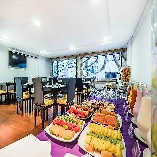 Aparthotel Travelers Obelisco Apartamentos Bogota
